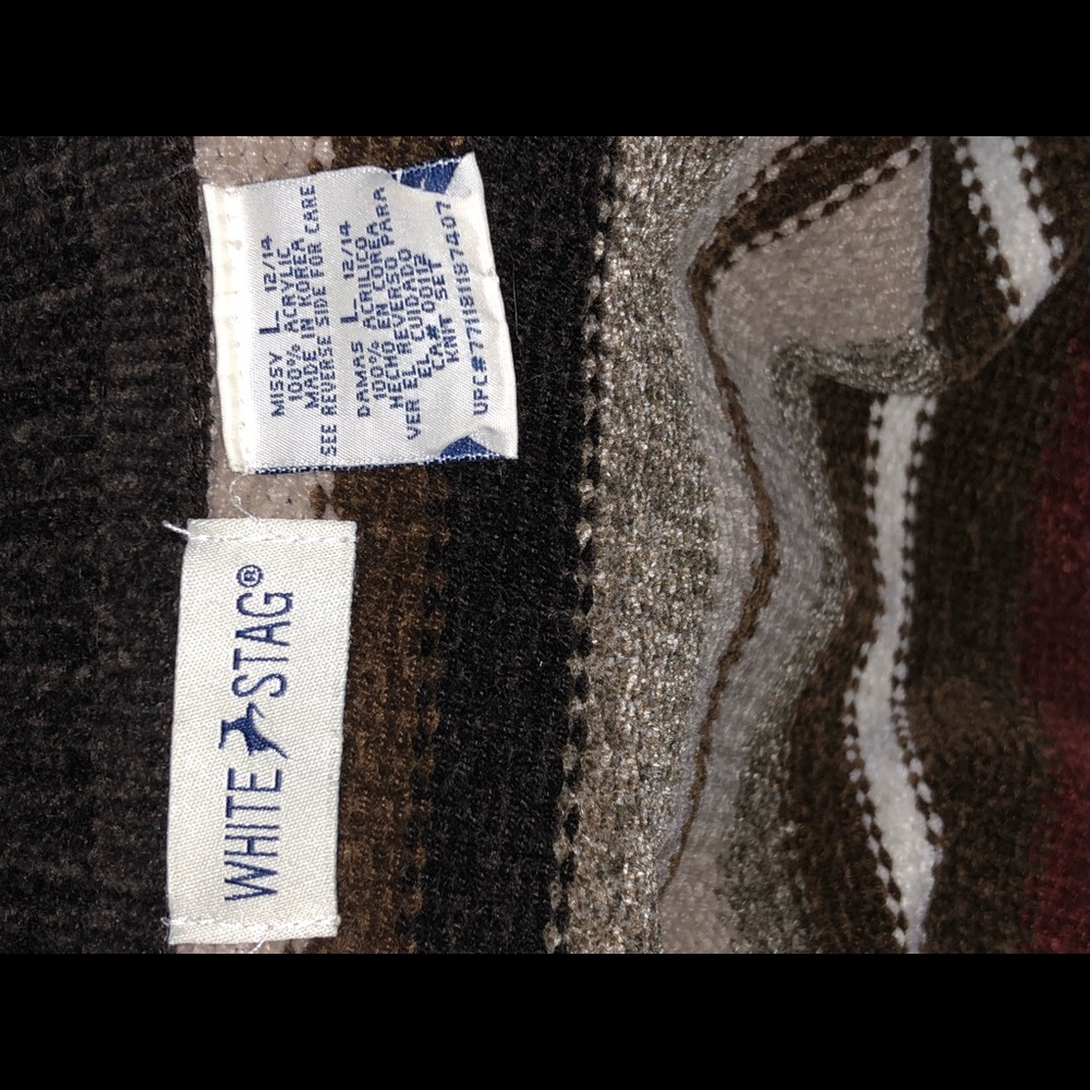 turtleneck sweater - Picture 2 of 2